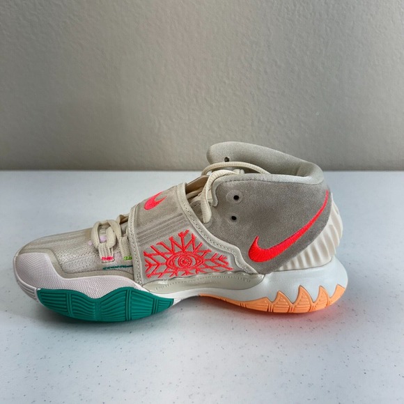 Nike Women's‎ Kyrie 6 N7 Light Cream Flash Crimson Sail Sneaker Shoes Size 4 - Picture 5 of 12